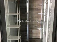 Eladó téglalakás, Pécsett 77.625 M Ft, 3 szobás
