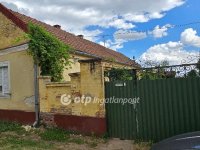 Eladó családi ház, Létavértesen 16 M Ft, 1+1 szobás