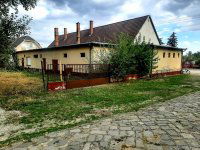 Eladó családi ház