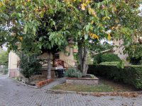 Eladó családi ház, XVI. kerületben 174 M Ft, 6 szobás