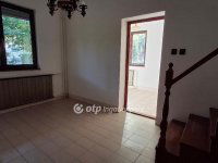 Eladó családi ház, II. kerületben 225 M Ft, 4+1 szobás