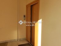 Eladó téglalakás, Kecskeméten 110 M Ft, 5 szobás