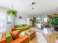 Eladó téglalakás, Szigetszentmiklóson 92.99 M Ft, 4 szobás