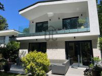 Eladó családi ház, II. kerületben, Bocskai István útján