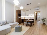 Eladó téglalakás, VI. kerületben 199 M Ft, 3 szobás