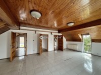 Eladó téglalakás, XV. kerületben 111.5 M Ft, 5 szobás