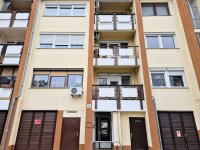 Eladó téglalakás, Kecskeméten 104.9 M Ft, 3+1 szobás