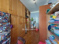 Eladó téglalakás, Pécsett 91 M Ft, 2+1 szobás