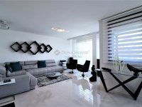 Eladó téglalakás, XIII. kerületben 350 M Ft, 3 szobás