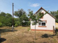 Eladó családi ház, Kecskeméten 22.7 M Ft, 2 szobás