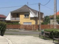 Eladó családi ház, Isaszegen 164.99 M Ft, 6+5 szobás