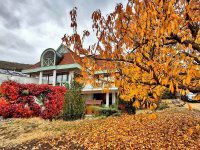 Eladó családi ház, Pécsett, Sziklás dűlőn 196 M Ft, 6 szobás