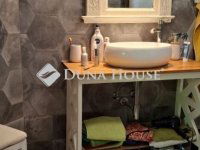 Eladó családi ház, Pogányon 109 M Ft, 2+4 szobás