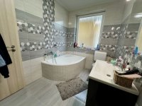 Eladó családi ház, XVIII. kerületben 199.999 M Ft, 5 szobás