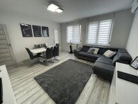 Eladó téglalakás, Nyíregyházán 78.5 M Ft, 3 szobás