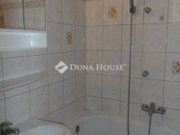 Kiadó téglalakás, albérlet, Pécsett 180 E Ft / hó, 2 szobás