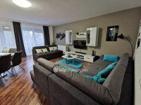 Eladó téglalakás, Hajdúszoboszlón 84.9 M Ft, 3 szobás