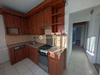 Eladó panellakás, III. kerületben 70 M Ft, 3 szobás