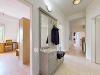 Eladó téglalakás, Nyíregyházán 60 M Ft, 1+2 szobás