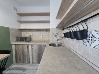 Kiadó panellakás, albérlet, Pécsett 180 E Ft / hó, 2 szobás