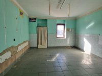 Eladó családi ház, Egyházaskeszőn 16.5 M Ft, 4+2 szobás