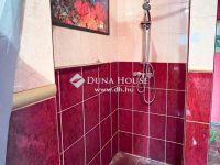 Eladó családi ház, Siófokon 90 M Ft, 7 szobás