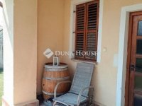 Eladó családi ház, Pákán 193.612 M Ft, 5 szobás