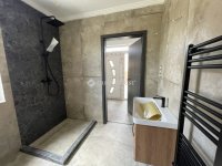 Eladó ikerház, Vecsésen 138 M Ft, 5 szobás