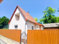 Eladó családi ház, Szigetszentmiklóson 57 M Ft, 3 szobás