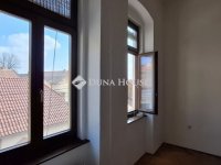 Eladó téglalakás, Pécsett 62.99 M Ft, 3 szobás