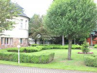 Eladó családi ház, Üllőn 303 M Ft, 12 szobás