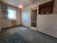 Eladó panellakás, Pápán 25.9 M Ft, 1+1 szobás