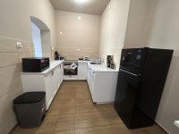 Eladó családi ház, Kecskeméten 300 M Ft, 19 szobás