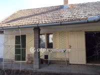 Eladó családi ház, Jászberényben 20 M Ft, 2 szobás