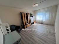 Eladó panellakás, Szegeden 59 M Ft, 3 szobás