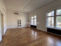 Eladó családi ház, Kiskunfélegyházán 329.9 M Ft, 5 szobás