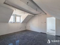 Eladó téglalakás, Hódmezővásárhelyen 59.99 M Ft, 4+1 szobás