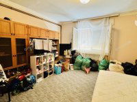 Eladó családi ház, Kecskeméten 87.9 M Ft, 6 szobás