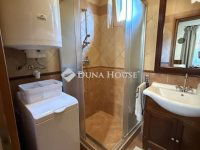 Eladó családi ház, Balatonfenyvesen 179.9 M Ft, 5 szobás