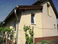 Eladó családi ház, Székesfehérvárott 77.9 M Ft, 4 szobás