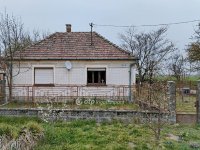 Eladó családi ház, Iszkázon 29.5 M Ft, 4 szobás