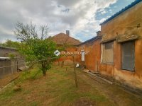 Eladó családi ház, XVIII. kerületben 95 M Ft, 3 szobás