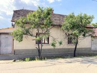 Eladó családi ház, Makón 31.8 M Ft, 3 szobás