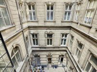 Eladó téglalakás, V. kerületben 99 M Ft, 3 szobás