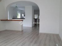 Eladó ikerház, Biatorbágyon 135 M Ft, 5 szobás