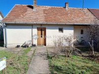 Eladó ikerház, Pécsett 29 M Ft, 2 szobás / költözzbe.hu