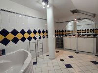 Eladó családi ház, Diósdon 175 M Ft, 4+1 szobás