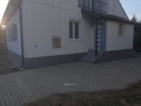 Eladó családi ház, Győrött 94.9 M Ft, 4+1 szobás