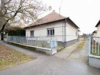 Eladó családi ház