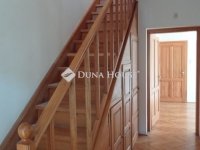 Eladó családi ház, XVIII. kerületben 170 M Ft, 7 szobás